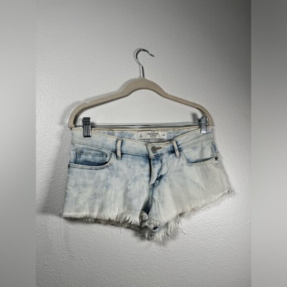 Abercrombie & Fitch Y2K acid light wash short shorts size 2 fray hem low rise - Picture 3 of 4